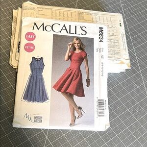McCall’s M6834 Misses dress sewing pattern